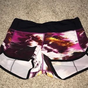 Size 4 speed up Lululemon shorts